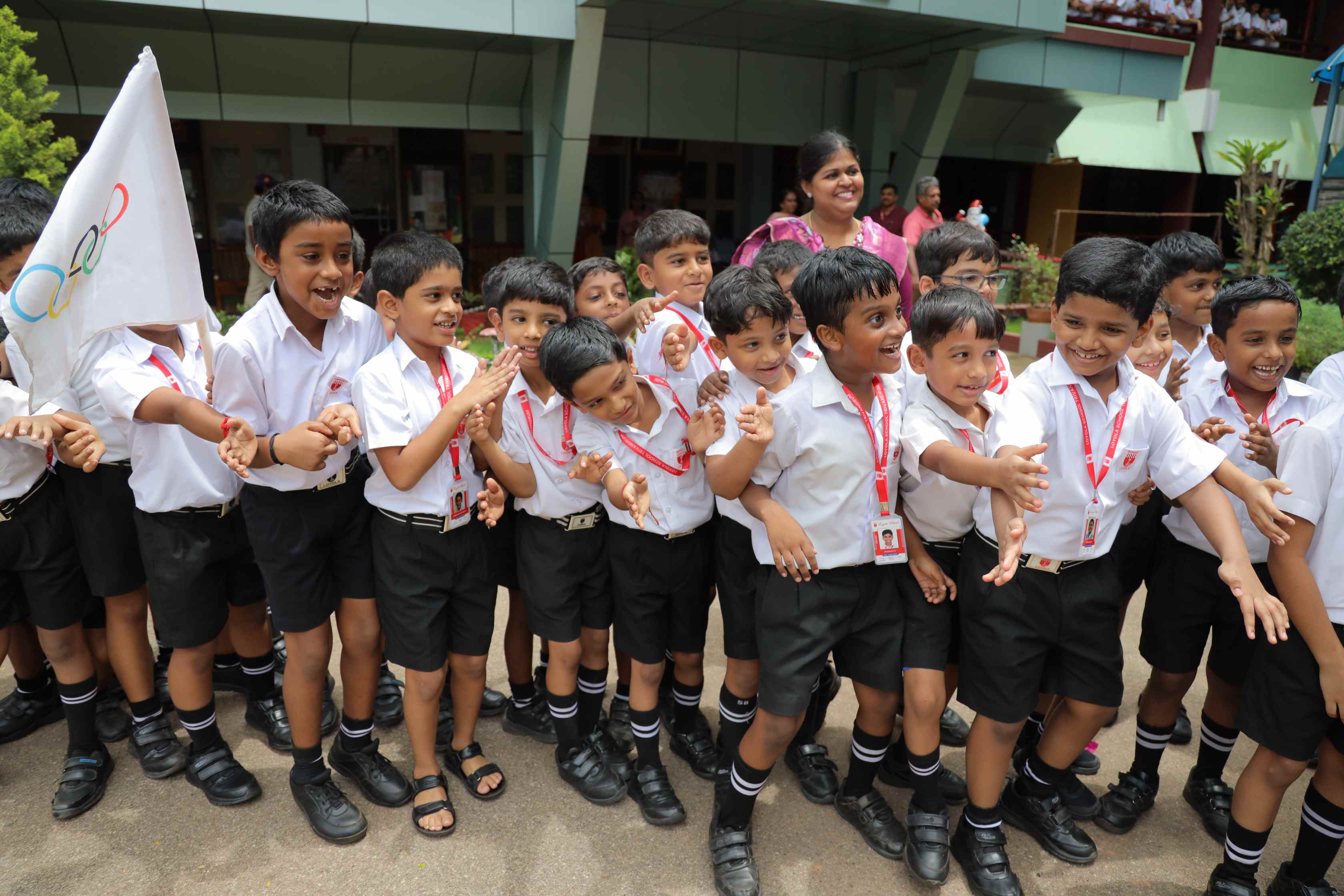 LOYOLA SCHOOL